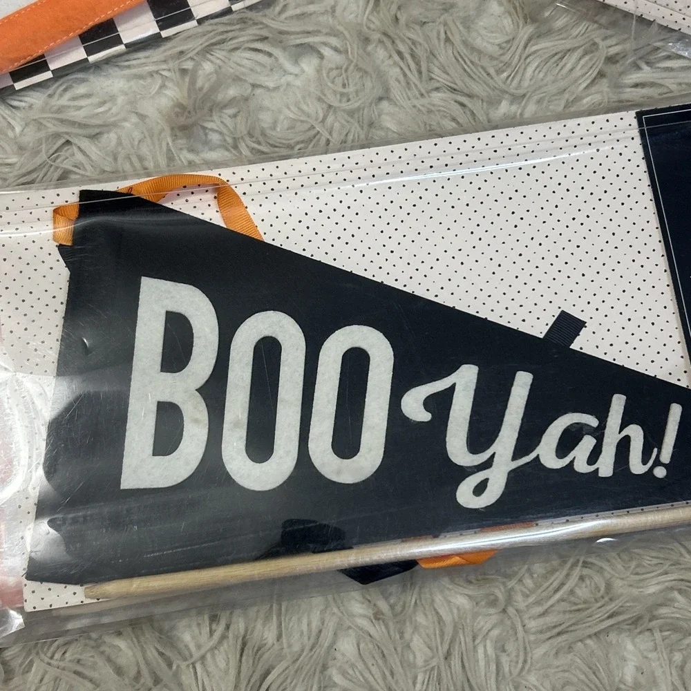 (6) My Minds Eye Paper Goods Halloween Felt Pendants Boo Yah! Boo Crew 7